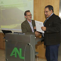 The European IUCN-Director Dr. Hans Friedrich presented the Director of the ANL Dr. Christoph Goppel with the official IUCN-certificate of membership.