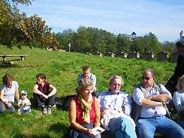 Exkursionsteilnehmer auf der Richterhöhe (Mönchsberg, Salzburg) (Photo Jürgen Breuste)